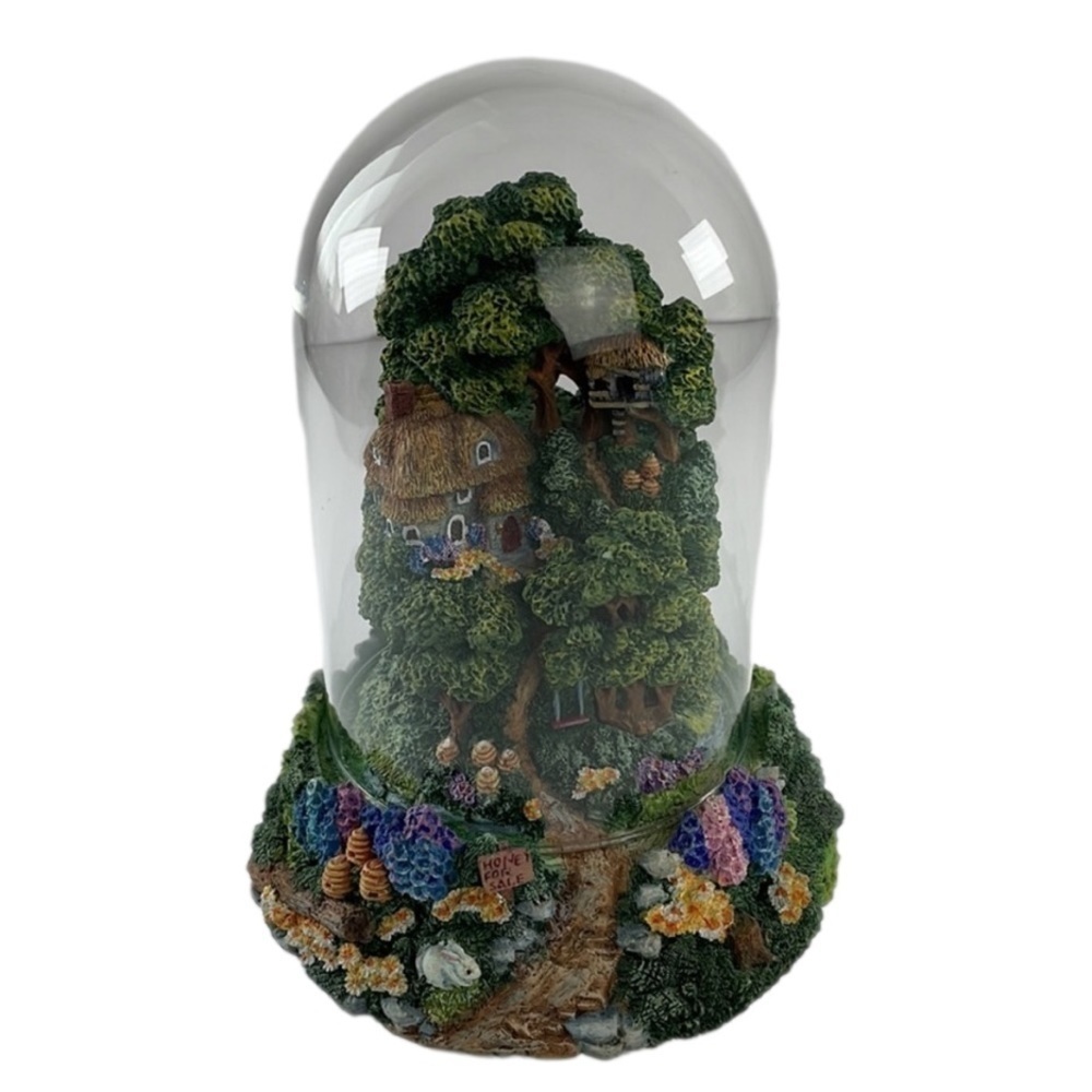 Honey Hill Cottage Sculpture & Cloche